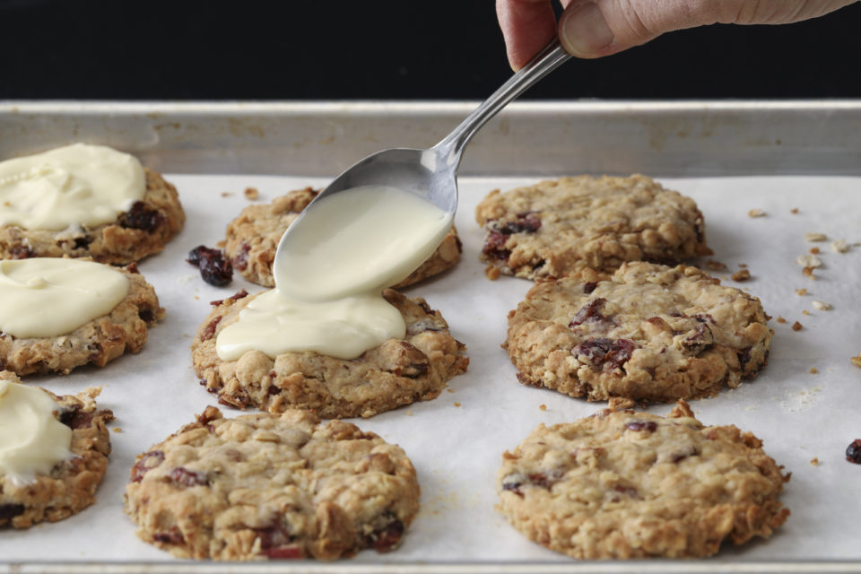Frosting Oatmeal Cookies